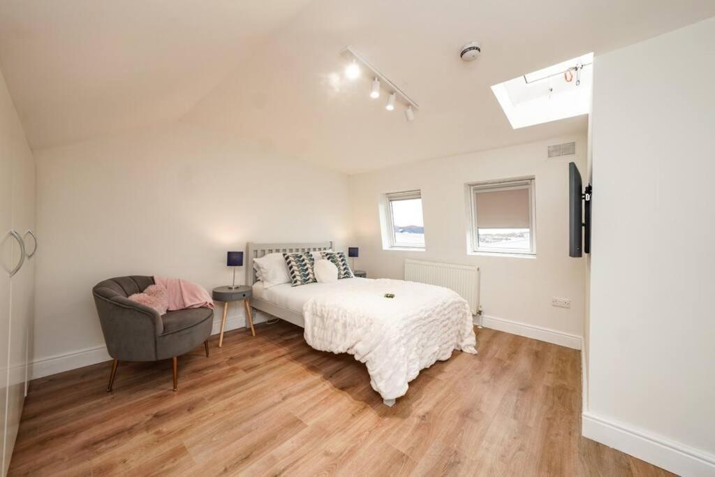 Newly Renovated Modern 4 Bed 3 Bath Apartment London Exterior foto