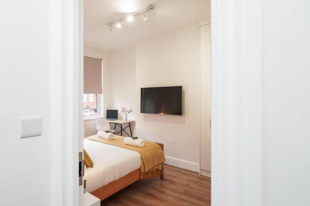 Newly Renovated Modern 4 Bed 3 Bath Apartment London Exterior foto
